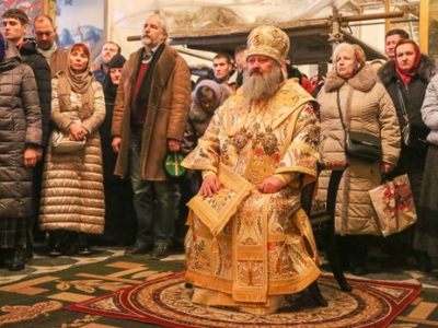 Звідки у настоятеля Києво-Печерської лаври Павла взялися 6 гектарів землі?